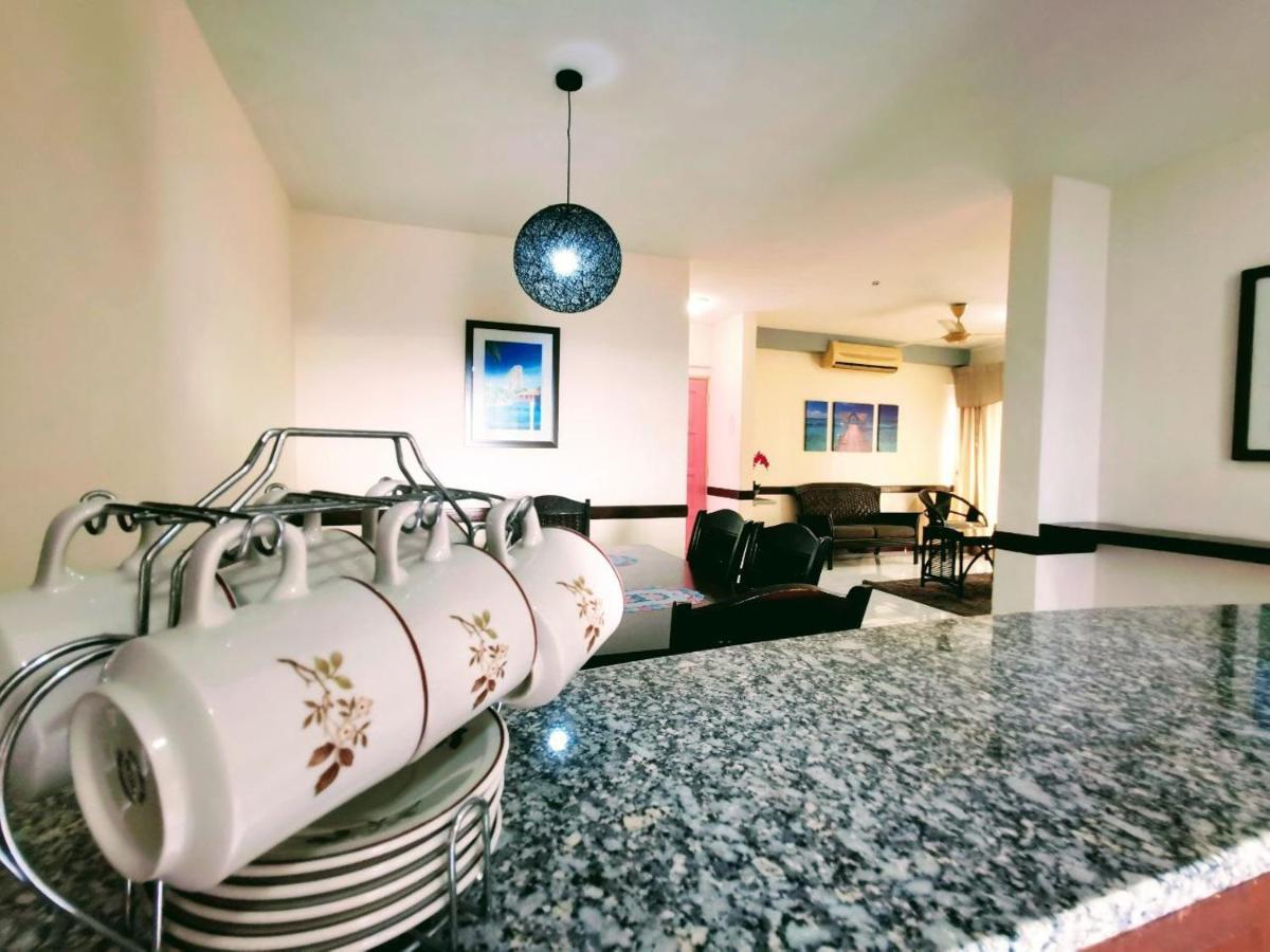 Dsavoy AFamosa Melaka Apartamento Exterior foto