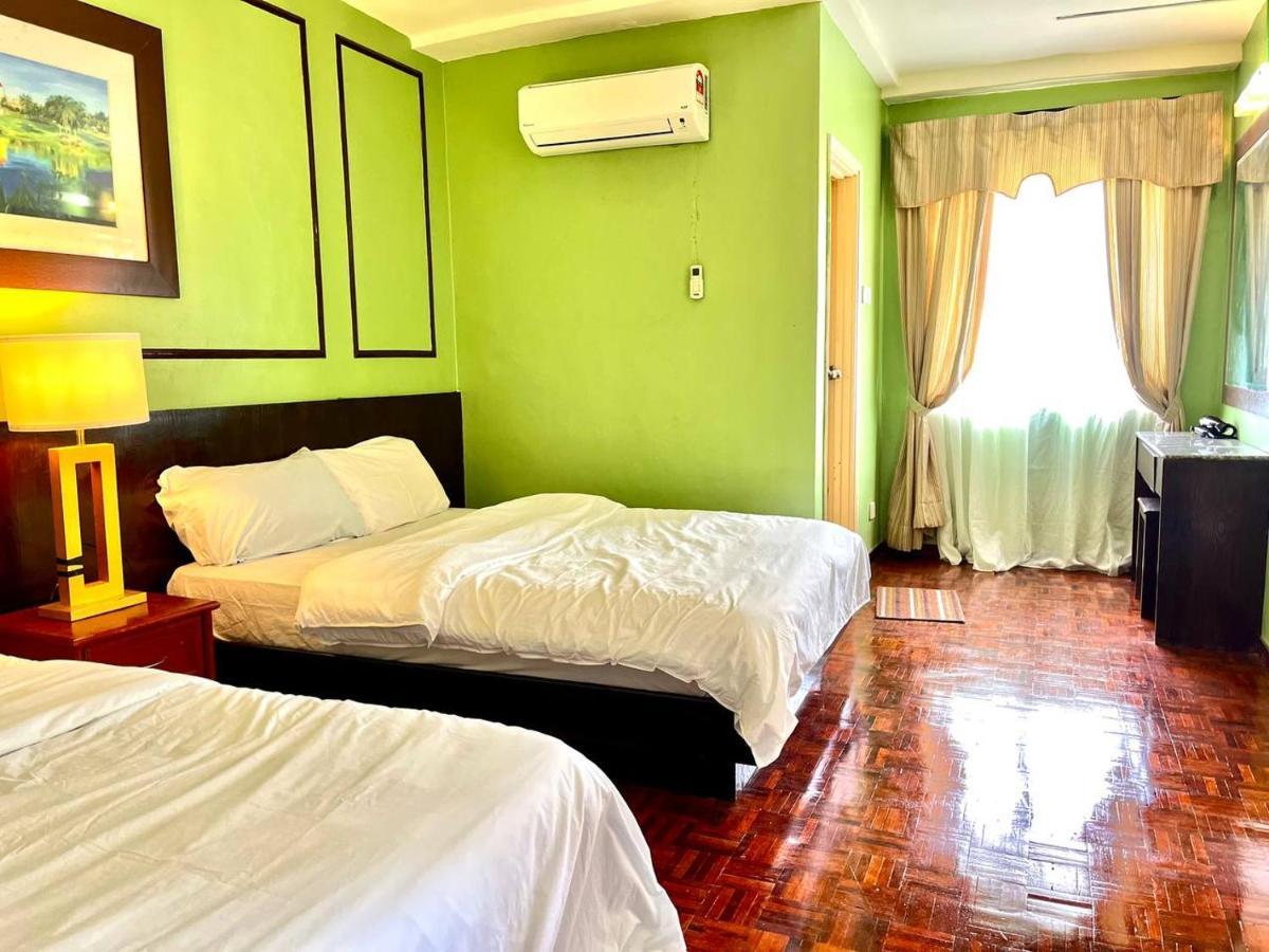 Dsavoy AFamosa Melaka Apartamento Exterior foto