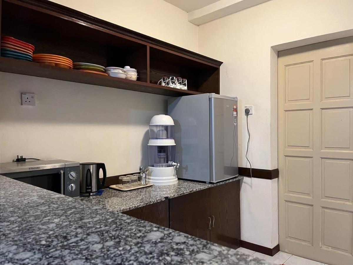 Dsavoy AFamosa Melaka Apartamento Exterior foto